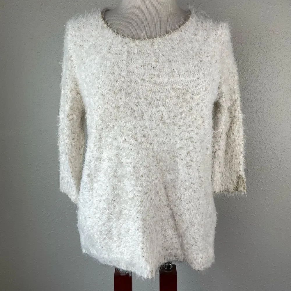 Chicos Fuzzy Gold Metallic Sweater Top Size 1P EUC